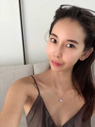 냉장고에 넣어요, 붉은 트러블 피부 다음날 진정되요 [버진팜스 푸딩수딩아토] — 3점을 준 리뷰어가 2020년 9월 올린 사용 사진