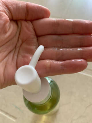 스킨큐어 산다화 순한 클렌징 동백 오일 200ml — 5점을 준 리뷰어가 2020년 6월 올린 사용 사진