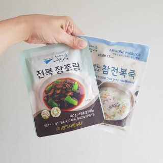 바다는다웰빙이다 완도사랑 전복죽 250g - 2팩 + 전복장조림 2팩 — 5점을 준 리뷰어가 2020년 8월 올린 사용 사진