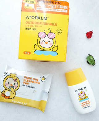 아토팜 야외놀이 선밀크 SPF50+ PA+++ — 5점을 준 리뷰어가 2020년 5월 올린 사용 사진