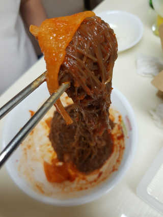 [해주냉면] 신천맛집 매운 비빔냉면 2인분 + 무절임 — 3점을 준 리뷰어가 2020년 5월 올린 사용 사진