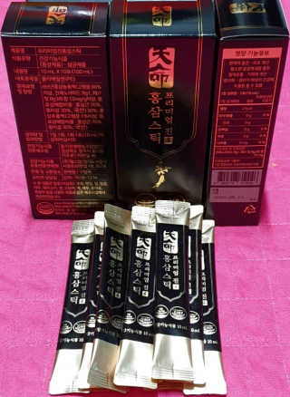 헬스업_천명진프리미엄홍삼스틱_10ml x 30포 — 5점을 준 리뷰어가 2020년 7월 올린 사용 사진