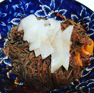 [해주냉면] 신천맛집 매운 비빔냉면 2인분 + 무절임 — 4.5점을 준 리뷰어가 2020년 5월 올린 사용 사진