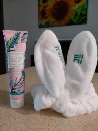 포레스트힐 SS 그린 밸런스 클렌져 100ml + 헤어밴드 — 5점을 준 리뷰어가 2020년 4월 올린 사용 사진