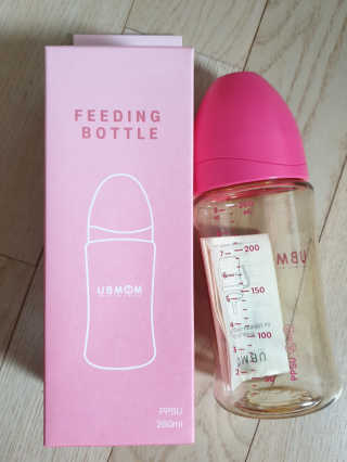 유비맘 PPSU 젖병 노꼭지_260ml_컬러 랜덤 발송 — 5점을 준 리뷰어가 2020년 9월 올린 사용 사진