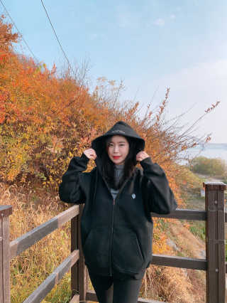 브랜디드라이프스타일코리아 행텐 헤리티지 후드 티셔츠 / 후드집업 — 5점을 준 리뷰어가 2020년 11월 올린 사용 사진
