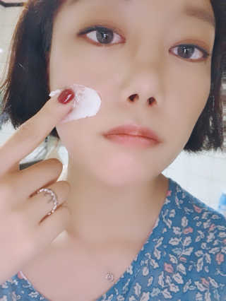 리더스코스메틱 리더스 카밍 클리어 밀크 필 클렌즈 밤 — 5점을 준 리뷰어가 2020년 8월 올린 사용 사진
