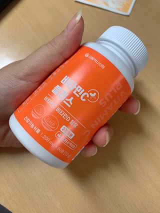 서울약사신협_비타민C플러스_1,200mg x 60정 — 5점을 준 리뷰어가 2020년 11월 올린 사용 사진