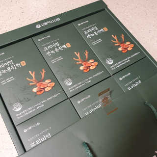 서울약사신협 약사신협_생녹용 진액_70ml x 30포 — 5점을 준 리뷰어가 2020년 10월 올린 사용 사진
