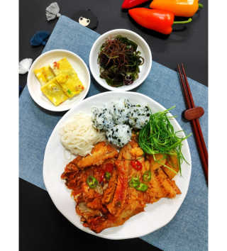 미정이네 코다리찜 [미정이네] 코다리찜 간편식 요리키트 — 5점을 준 리뷰어가 2020년 4월 올린 사용 사진