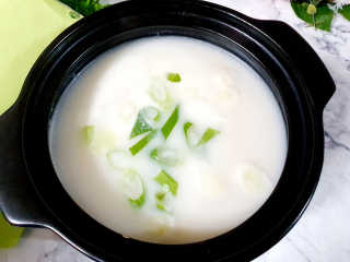 한촌몰 설렁탕집 가마솥 도가니탕 350g x 2팩 — 5점을 준 리뷰어가 2020년 8월 올린 사용 사진