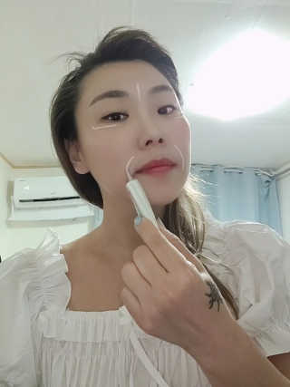 스와니코코 펩타이드 아이크림 튜브형 20ml — 5점을 준 리뷰어가 2020년 9월 올린 사용 사진