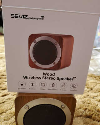 SEVIZ MINI10W 레트로 블루투스 스피커 — 5점을 준 리뷰어가 2020년 8월 올린 사용 사진
