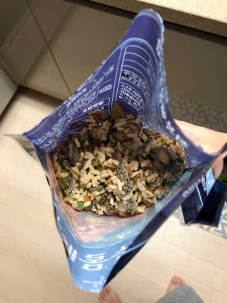 바다는다웰빙이다 전복해물볶음밥/전복김치볶음밥 250g-4봉지 — 5점을 준 리뷰어가 2020년 10월 올린 사용 사진