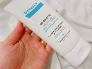 바이오믹 BIOMEEK SENSIMETIC MILD ACID CLEANSER — 5점을 준 리뷰어가 2020년 7월 올린 사용 사진