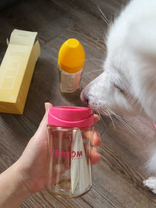 유비맘 PPSU 젖병 노꼭지_200ml_컬러 랜덤 발송 — 4.5점을 준 리뷰어가 2020년 7월 올린 사용 사진