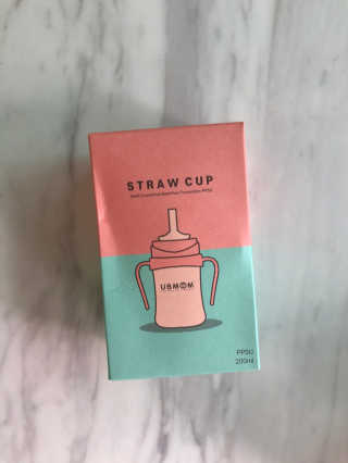 유비맘 샘방지 PPSU 빨대컵_컬러 랜덤 발송 — 5점을 준 리뷰어가 2020년 8월 올린 사용 사진