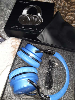SEVIZ Bluetooth Headphones 10 3color — 5점을 준 리뷰어가 2020년 7월 올린 사용 사진