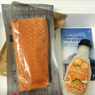 동원산업 항공직송 동원생연어_400g — 5점을 준 리뷰어가 2020년 4월 올린 사용 사진