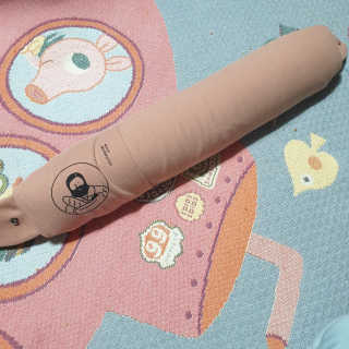 코오 바게트 필로우 메모리폼 목베개 — 5점을 준 리뷰어가 2020년 5월 올린 사용 사진