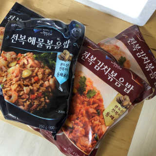 바다는다웰빙이다 전복해물볶음밥/전복김치볶음밥 250g-4봉지 — 5점을 준 리뷰어가 2020년 10월 올린 사용 사진
