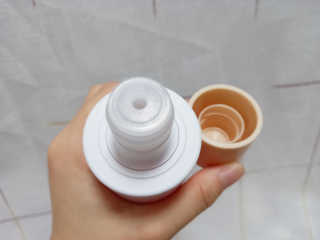 어글리프루프 에센스 스탑디어글리 레드모먼트 에센스 120ml — 5점을 준 리뷰어가 2020년 10월 올린 사용 사진