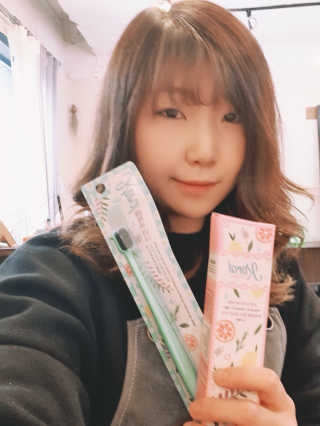 코랄 유기농 성분 천연치약,  코랄 밍크 벨벳칫솔 — 5점을 준 리뷰어가 2020년 4월 올린 사용 사진