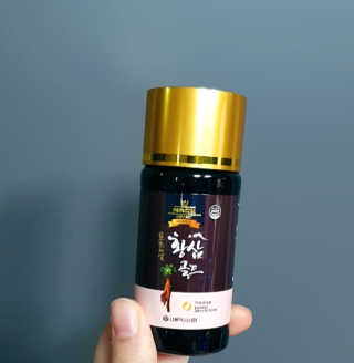 서울약사신협_프리미엄황삼골드_3.75g x 12환+75mgx12병 — 5점을 준 리뷰어가 2020년 9월 올린 사용 사진