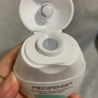 메디펜스 클린 핸드 세럼  2종 랜덤증정 — 4점을 준 리뷰어가 2020년 9월 올린 사용 사진