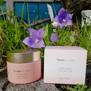 Tween.Ty Skin 트웬티스킨 리프팅 크림 프리미엄 라인 — 5점을 준 리뷰어가 2020년 9월 올린 사용 사진