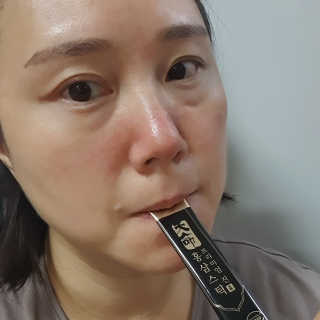 헬스업_천명진프리미엄홍삼스틱_10ml x 30포 — 5점을 준 리뷰어가 2020년 11월 올린 사용 사진