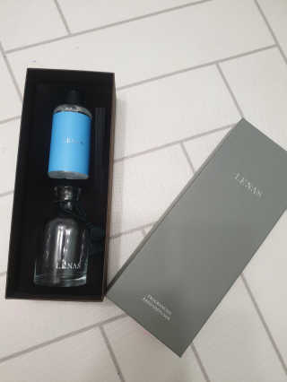 레나스 프리미엄 아로마 디퓨저 200ml  [1SET] — 5점을 준 리뷰어가 2020년 7월 올린 사용 사진
