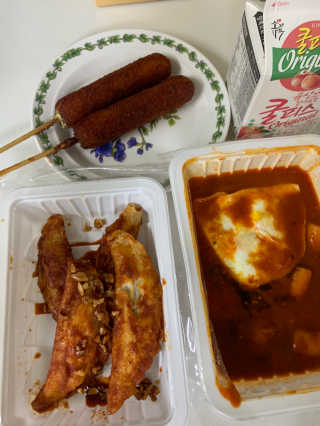 죠스떡볶이 [죠스푸드] 짜빠떡볶이+떡또그+범벅만두 신메뉴 3종 — 4점을 준 리뷰어가 2020년 4월 올린 사용 사진