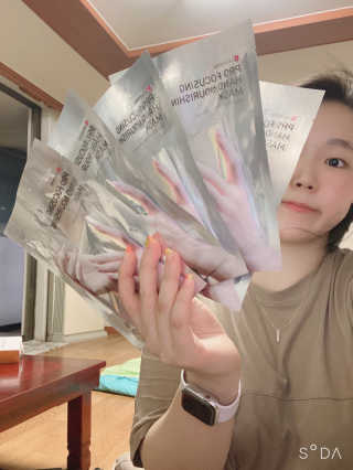 리더스코스메틱 리더스 프로 포커싱 핸드 너리싱 마스크/5매 — 4점을 준 리뷰어가 2020년 9월 올린 사용 사진