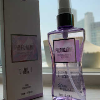 레드컨테이너 페로몬향 퍼퓸 바디미스트 80ml — 5점을 준 리뷰어가 2020년 4월 올린 사용 사진