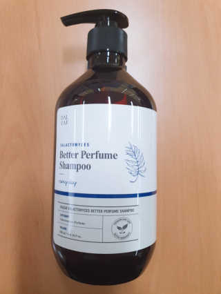 달리프 베러 퍼퓸 샴푸 1000ml 레이니데이 or 일랑로즈 — 5점을 준 리뷰어가 2020년 4월 올린 사용 사진