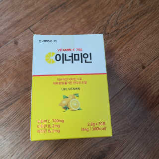 이너미인 VITAMIN-C 700 — 5점을 준 리뷰어가 2020년 9월 올린 사용 사진