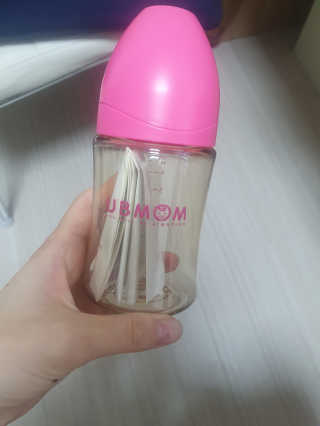 유비맘 PPSU 젖병 노꼭지_200ml_컬러 랜덤 발송 — 5점을 준 리뷰어가 2020년 10월 올린 사용 사진