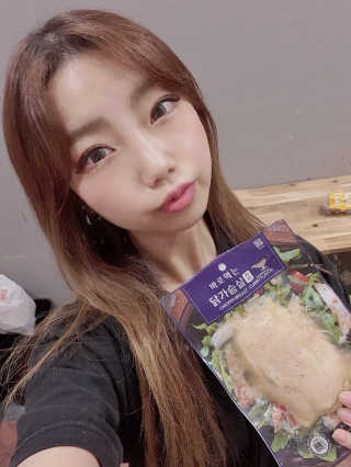 바로 먹는 아침 실온보관 닭가슴살 6종 — 5점을 준 리뷰어가 2020년 10월 올린 사용 사진