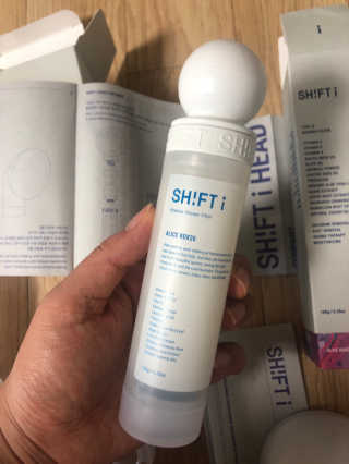 시프트 에센스샤워기 [앨리스 본품+SHIFT 샤워헤드] — 4.5점을 준 리뷰어가 2020년 12월 올린 사용 사진