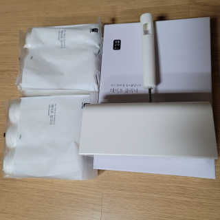 [생활공작소] 테이프클리너 본체+거치대+리필+리필6개 — 5점을 준 리뷰어가 2020년 10월 올린 사용 사진