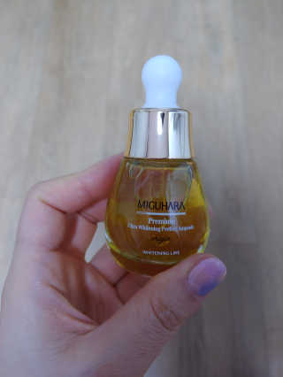 미구하라 프리미엄 울트라 화이트닝 퍼펙트 앰플 오리진  20ml — 5점을 준 리뷰어가 2020년 4월 올린 사용 사진