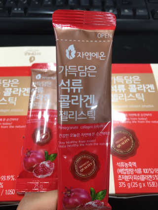 자연에온 가득담은 석류 콜라겐 젤리스틱 2BOX — 5점을 준 리뷰어가 2020년 11월 올린 사용 사진