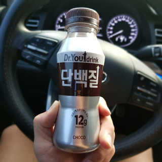 닥터유드링크 단백질 초코맛 and 바나나맛 — 5점을 준 리뷰어가 2020년 8월 올린 사용 사진