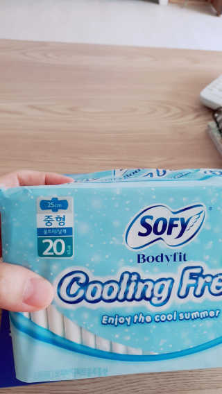 LG유니참 쏘피SOFY [SOFY] 바디피트 쿨링프레쉬 — 5점을 준 리뷰어가 2020년 6월 올린 사용 사진