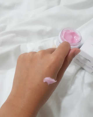 어글리프루프 크림 스탑디어글리 핑크모먼트 50ml — 5점을 준 리뷰어가 2020년 10월 올린 사용 사진