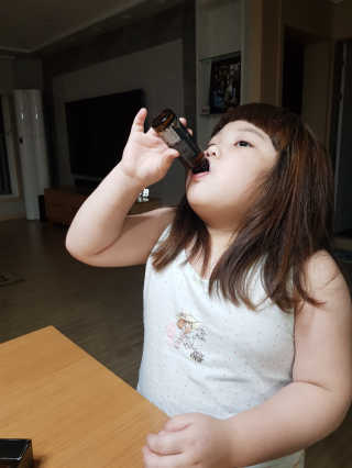 서울약사신협 약사신협_허니로얄제리_50mlx18병 — 5점을 준 리뷰어가 2020년 9월 올린 사용 사진