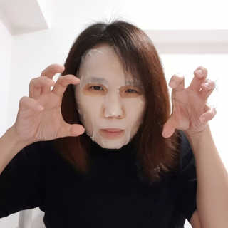 트리티스 [Treatis] Facial Sheet Mask — 4점을 준 리뷰어가 2020년 11월 올린 사용 사진