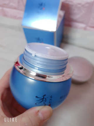 네이처컬렉션 수려한 효비담 수분샘 크림 75ml — 4점을 준 리뷰어가 2020년 4월 올린 사용 사진