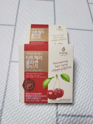 자연에온 가득담은 몽모랑시 타트체리 콜라겐 젤리스틱 — 5점을 준 리뷰어가 2020년 12월 올린 사용 사진